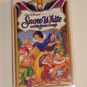 Disney VHS movie snow white and the seven dwarfs